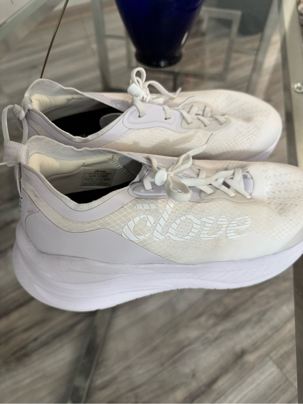 Love White Lightweight Women's Athletic Sneakers